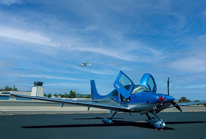Picture of Cirrus Aircraft flying in Los Angeles, CA